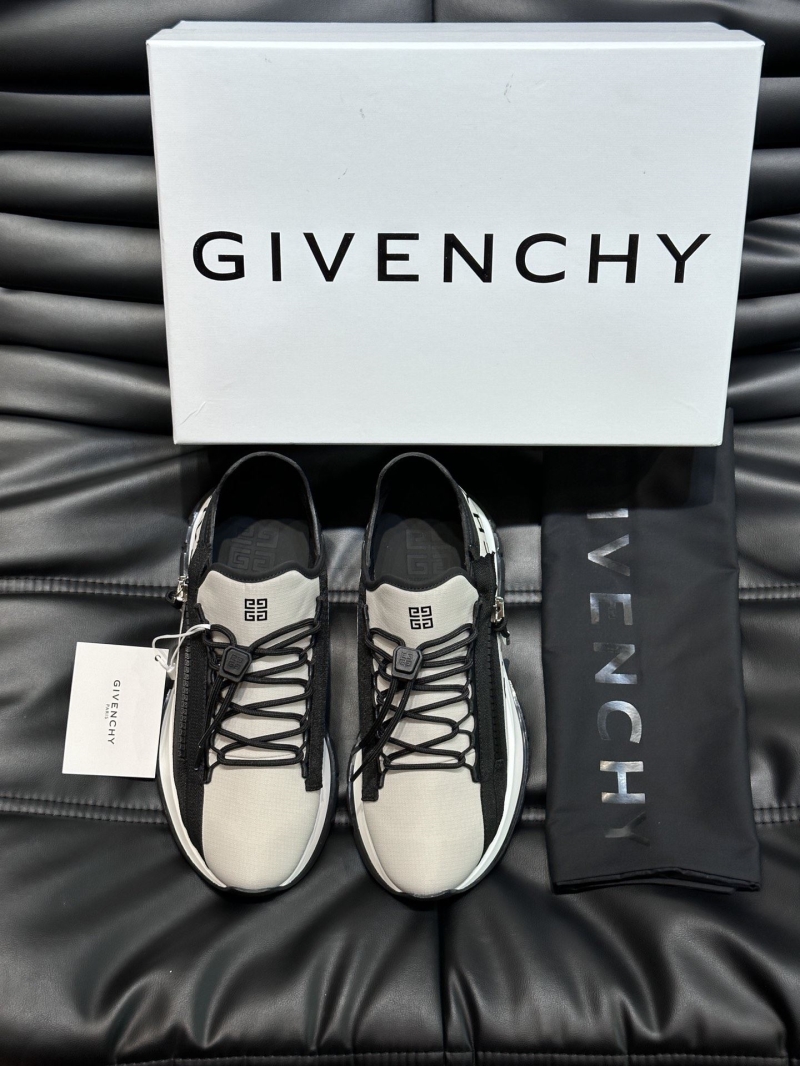 Givenchy Sneakers